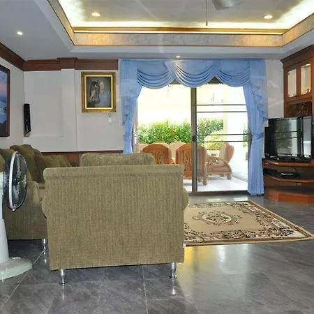 Suksabai Pool Villa